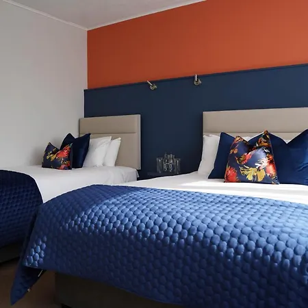 Hotel Alcock & Brown