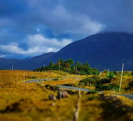 Alcock & Brown Clifden